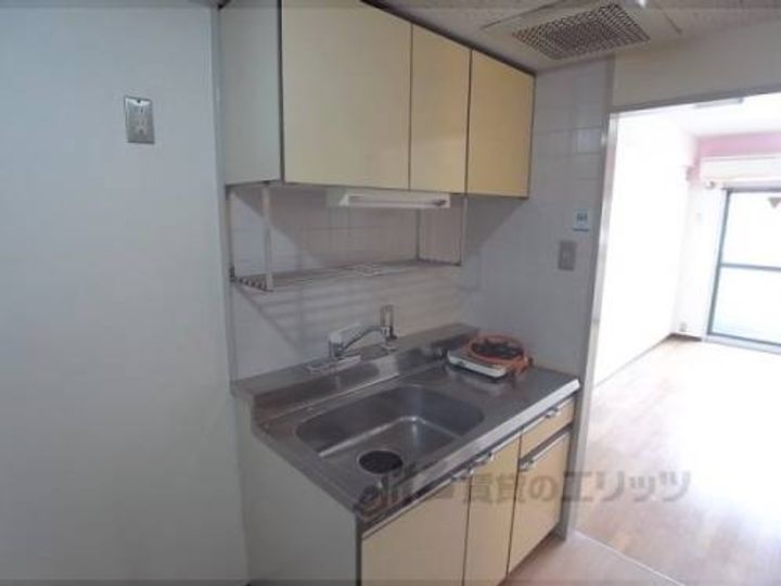 アルテハイム桂501のキッチン
