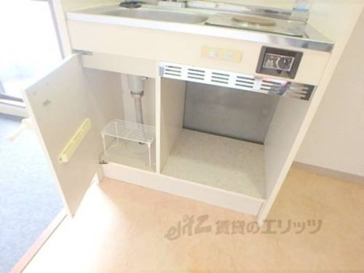 プルシャン山科501のキッチン