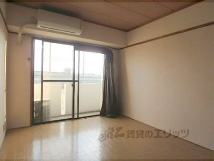 プラザパル403の寝室