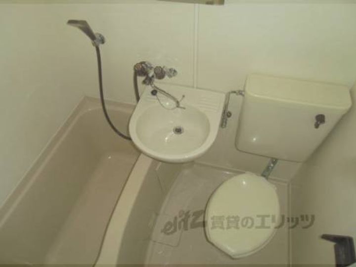 ノースハウス105の風呂