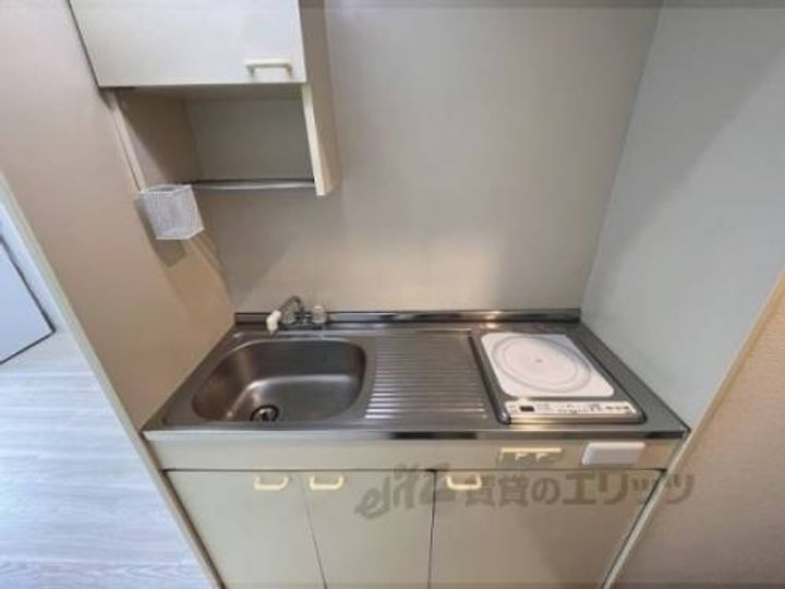 エイブル創久二人司202のキッチン