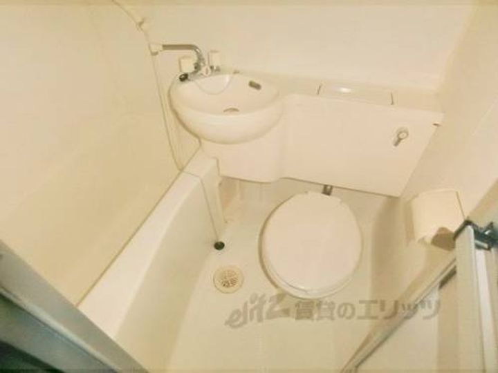 ウタノマンション301の風呂