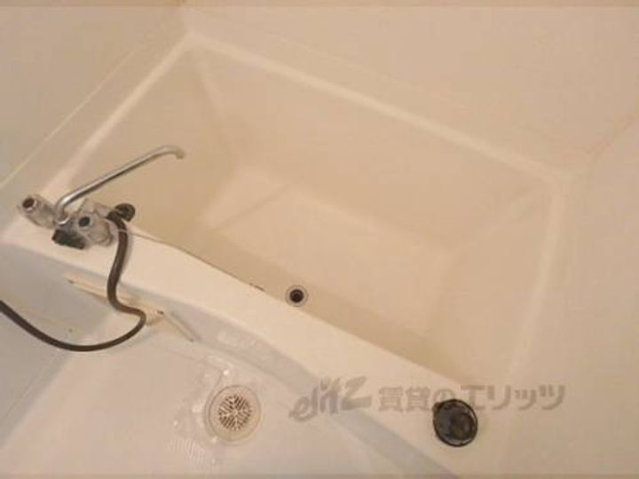 メゾンコヤマ103の風呂