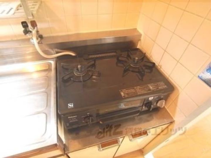 メゾン・ド・リュート1001のキッチン