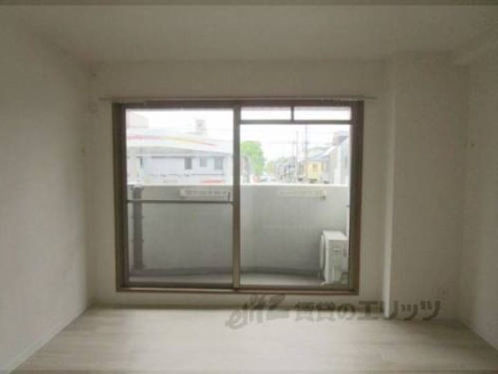 パインフィールド二条城202の寝室