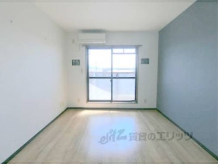 アースマーシーマンションの寝室