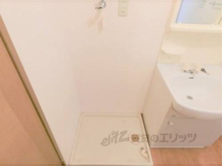 ロイヤルシャトー E棟のその他画像