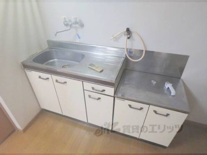 ライル八幡荘101のキッチン