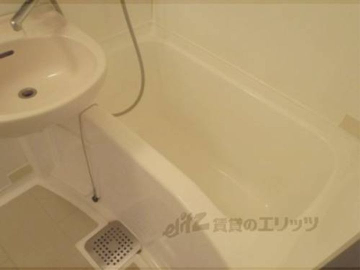 ネクスプロス大手筋402の風呂