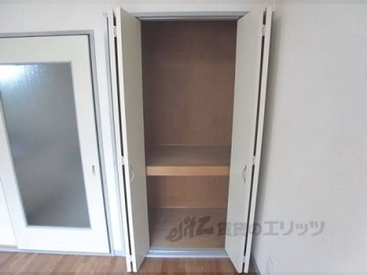 ハイムチャート202の寝室