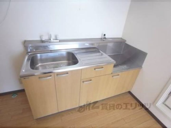 サンクシャンブル202のキッチン