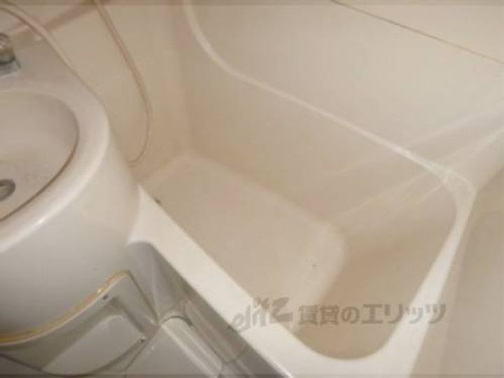 アレックス?408の風呂