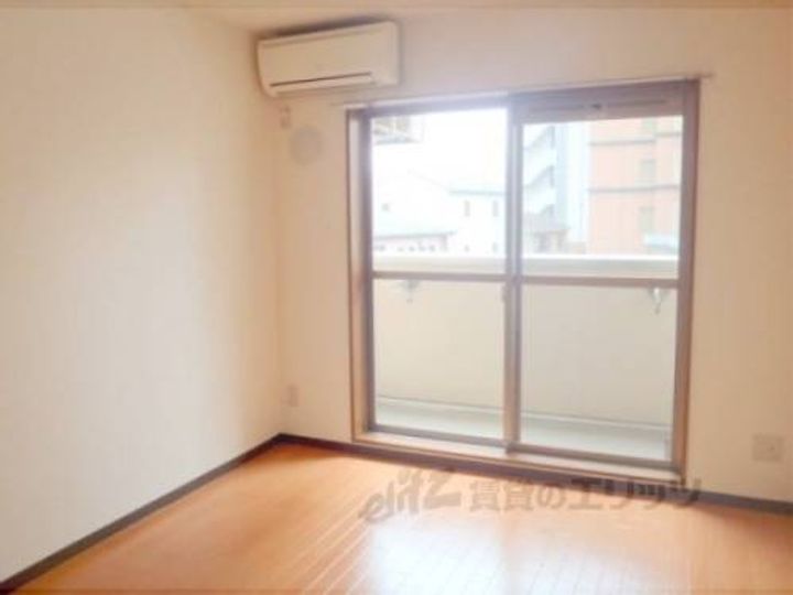 I.O.Rビル308の寝室