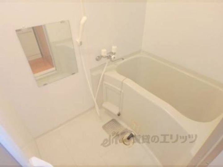 ハウスセゾン四条通506の風呂