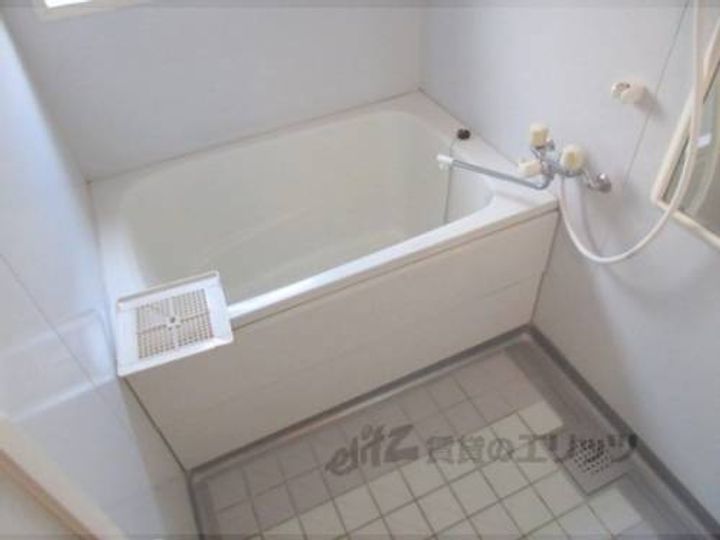 アクシス光台の風呂