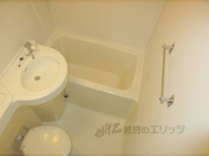 メゾンド・ノース201の風呂