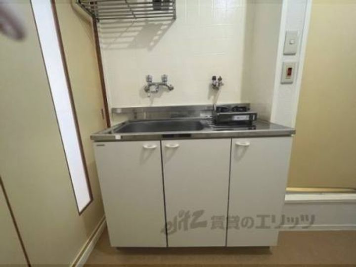 小山ハイツA棟110のキッチン