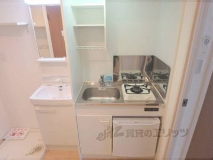 KDXレジデンス西院303のキッチン