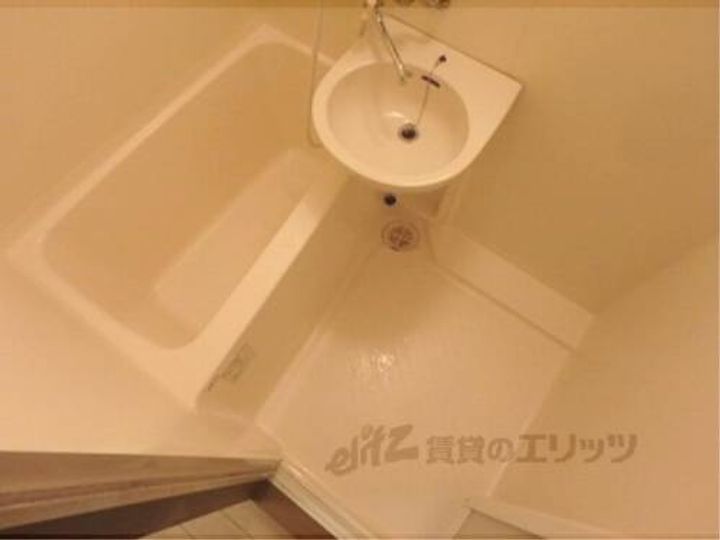 エステムコート御所南401401の風呂