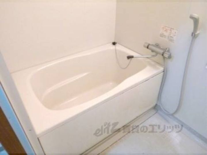 シルクシティ花202の風呂