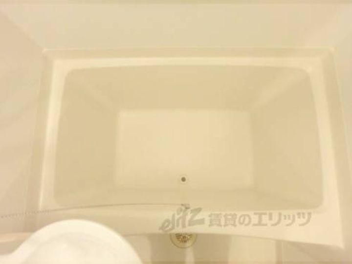 レオパレスアクエリアス西院の風呂