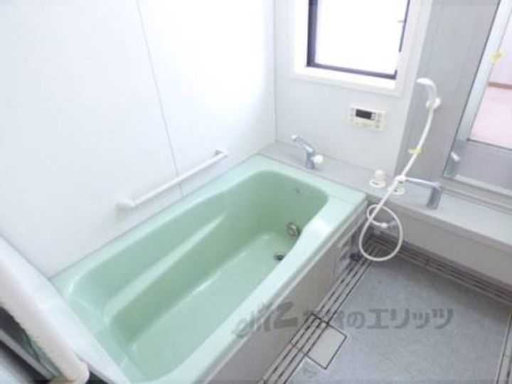 京都府長岡京市久貝2丁目(一戸建)の賃貸物件0001の風呂