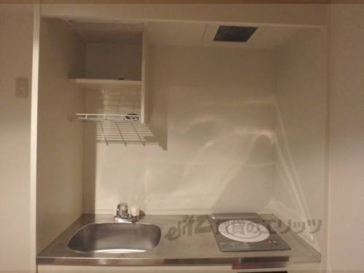 アール四条大宮303のキッチン