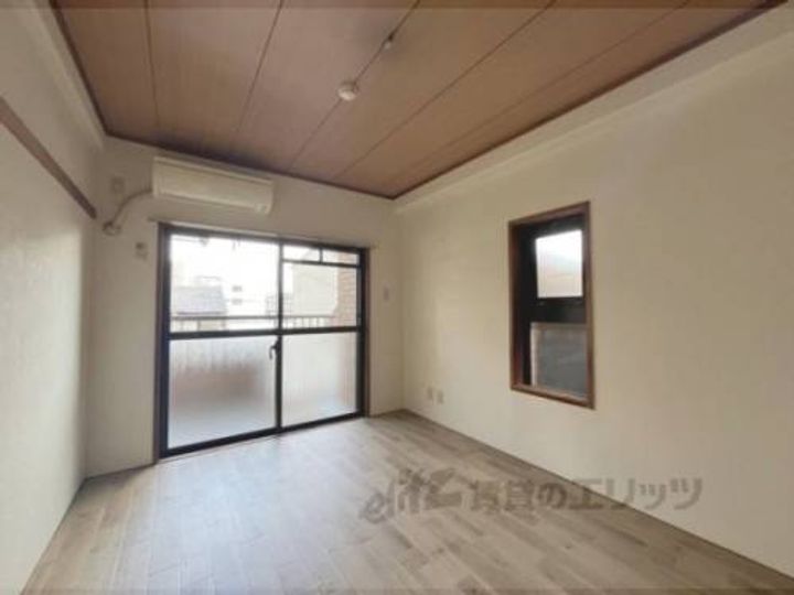 グランディール大宮205の寝室