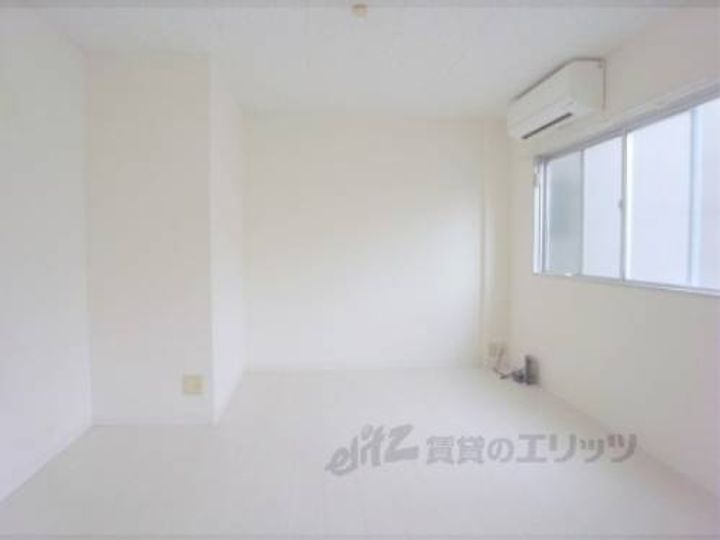 リンツ北野203の寝室