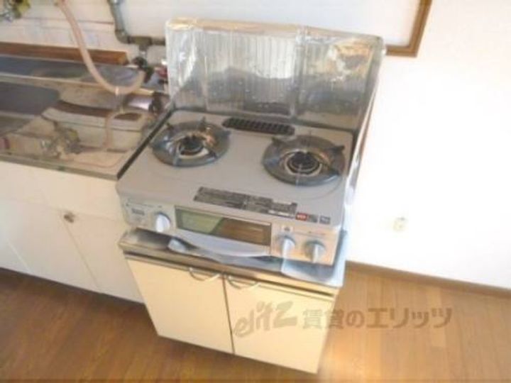 牧定荘1のキッチン