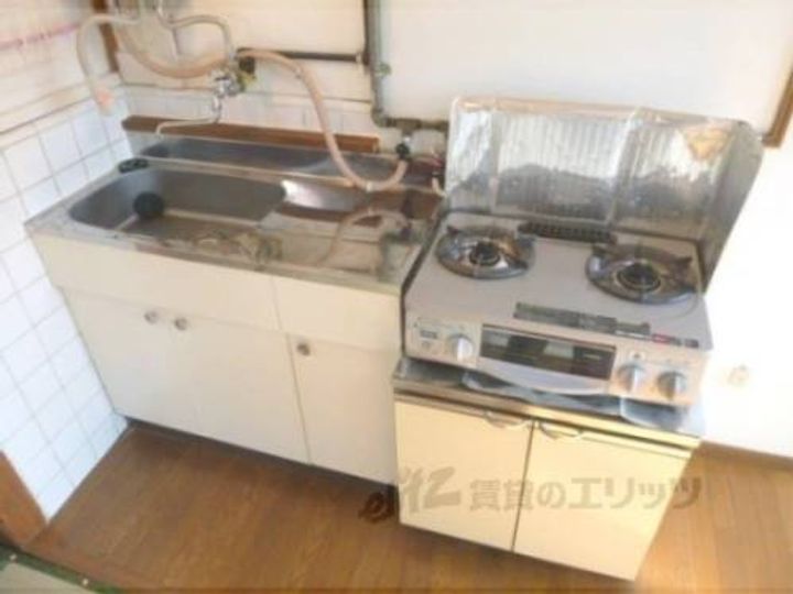 牧定荘6のキッチン