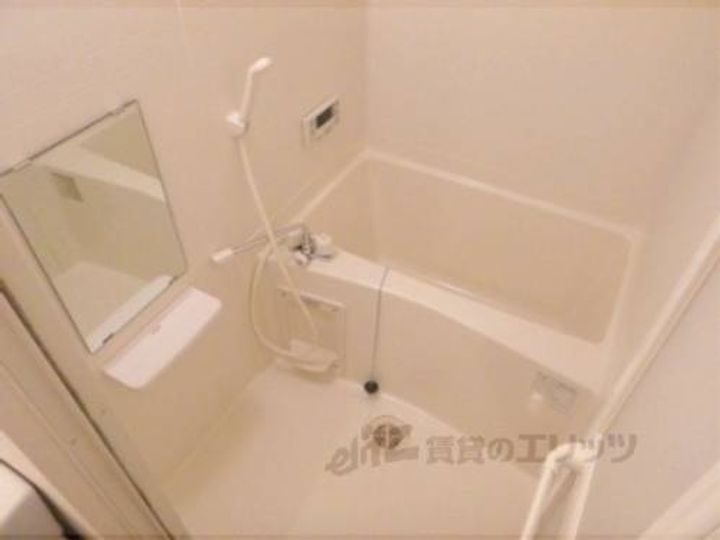 WEST9 MIRROR 1号館203の風呂