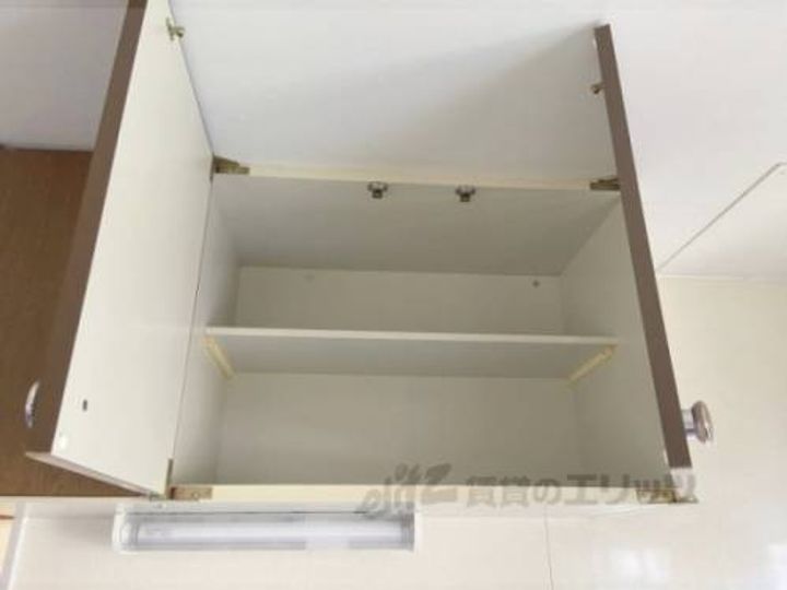 御殿山コーポB棟205のキッチン