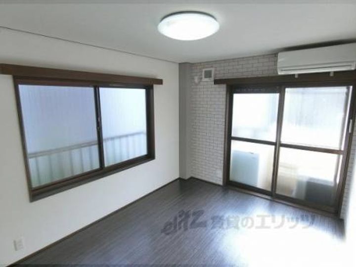 アロジオ北山205の寝室