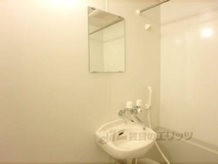 レオパレス紅雪南のその他画像