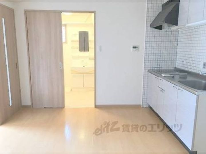 グランデ花園103の寝室