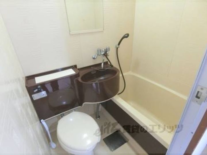 メゾン岡崎201の風呂