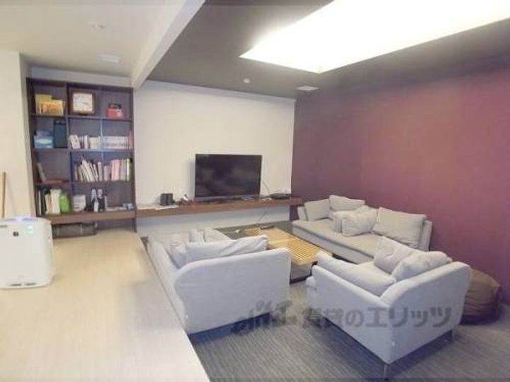 CASA MIA北白川1の玄関