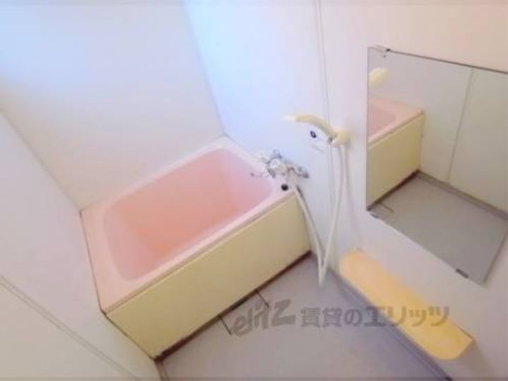 剣養倫204の風呂