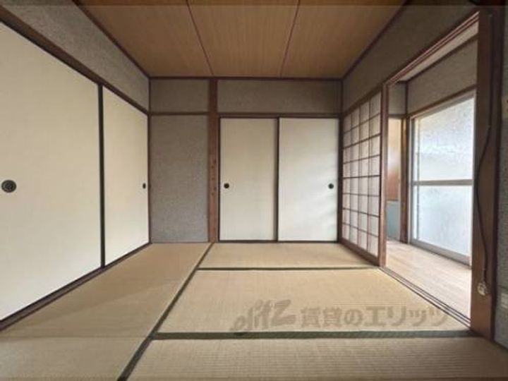 岡本荘202の寝室