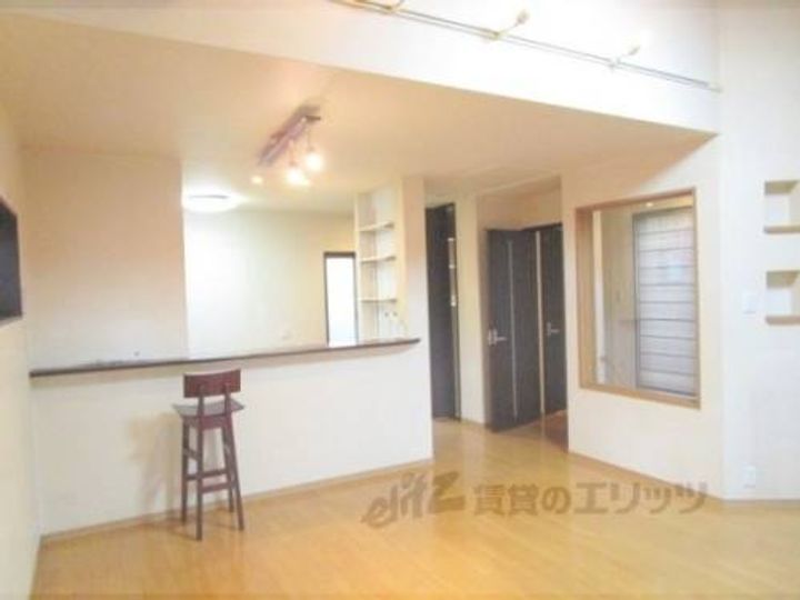 京都府京都市北区紫野北舟岡町(一戸建)の賃貸物件001の玄関