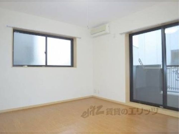 HEIGHTS華205の寝室