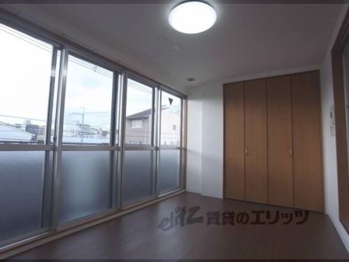 シボラ六条高倉5-Aの寝室