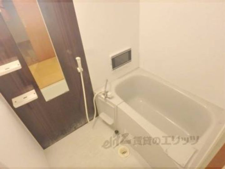 QUINTO五条烏丸702の風呂