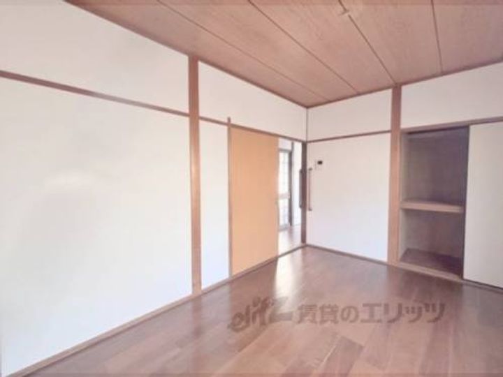 京都府宇治市木幡平尾(一戸建)の賃貸物件戸建の玄関