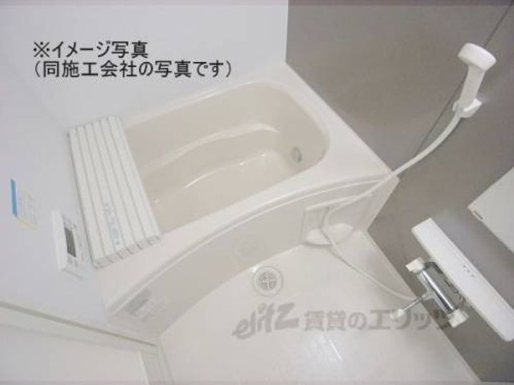 ヴィーブル壬生103の風呂