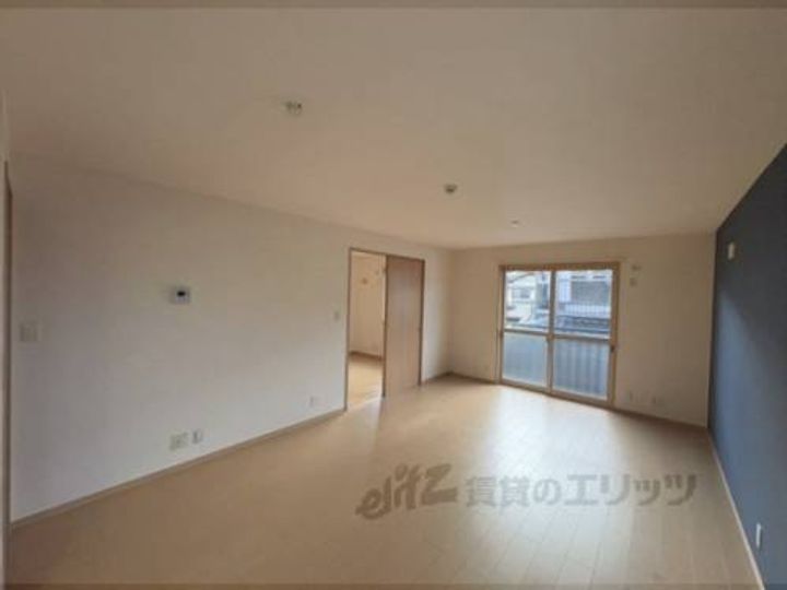 レジデンス桜206の玄関