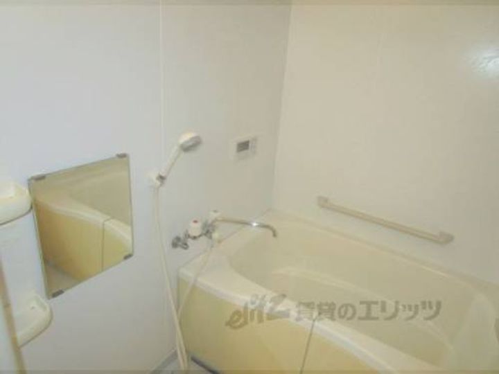 オットピアニの風呂