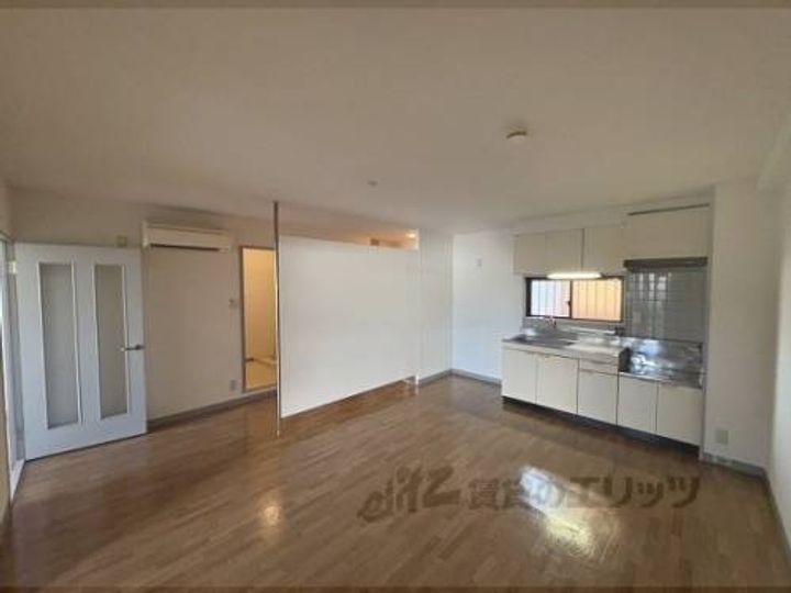 マンションみやび203の玄関