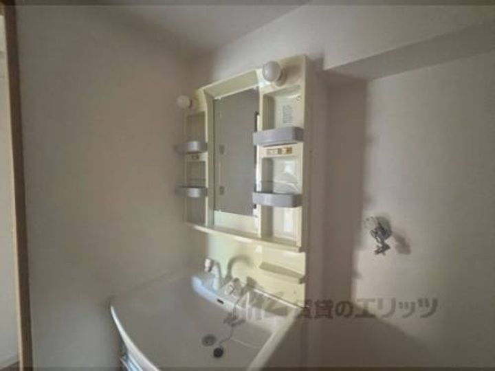 ジャスティ川島のその他画像